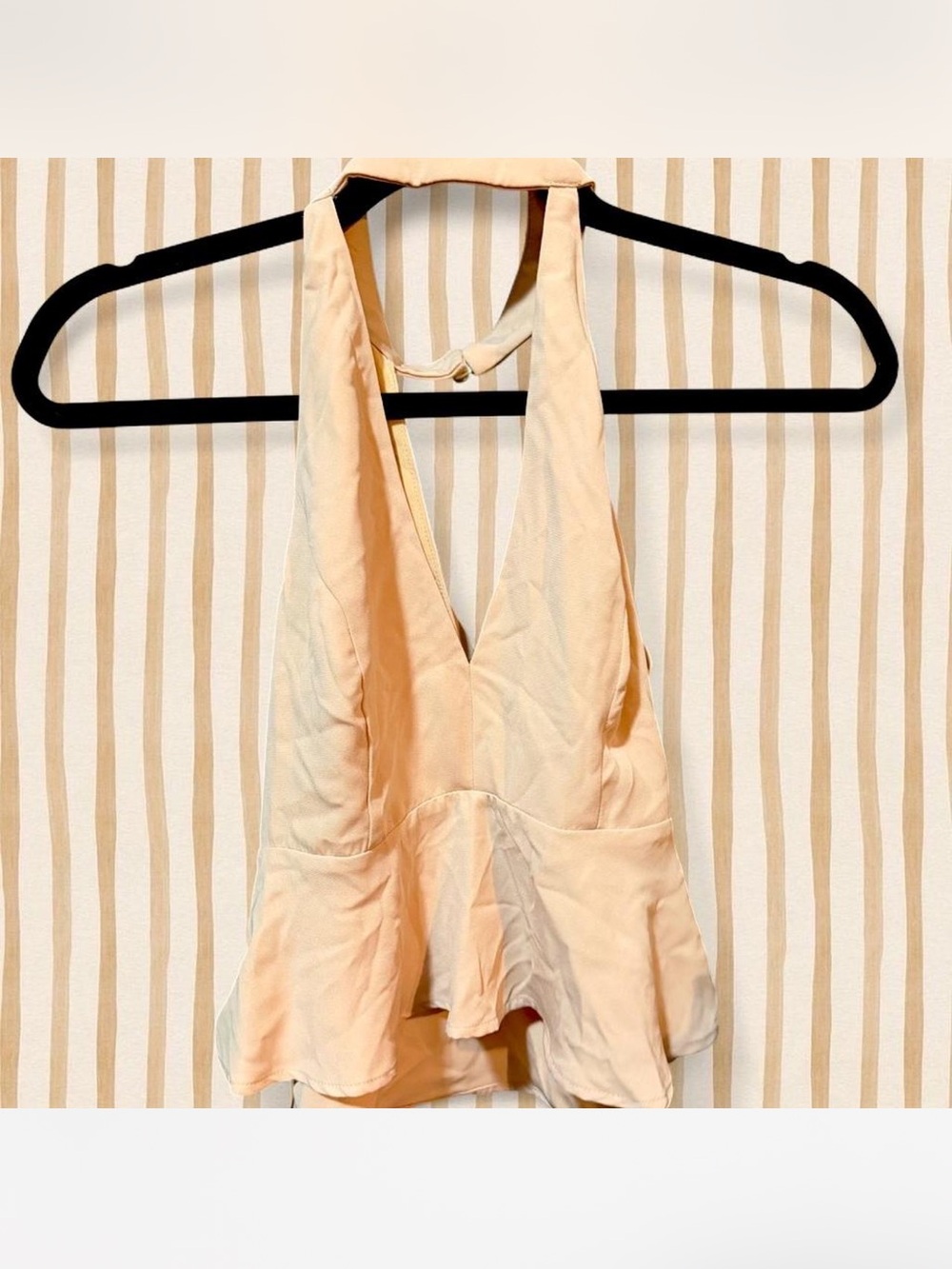 Forever 21 Peach Halter Peplum Camisole